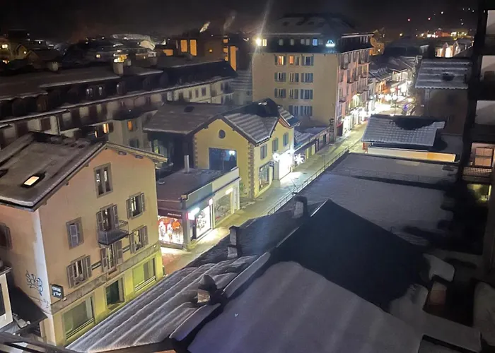 Plein Centre Vue Panoramique Exceptionnelle Sud Tres Grand 霞慕尼